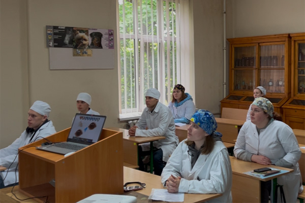 Освіта без використання тварин у Львові, Україна
